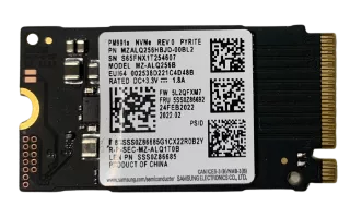 Voorkant LENOVO OEM Samsung PM991a 256GB M.2 2250 PCIe NVMe SSD